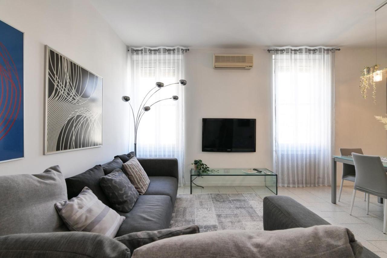 Apartmán Primopiano - Battaglia A Milán Exteriér fotografie