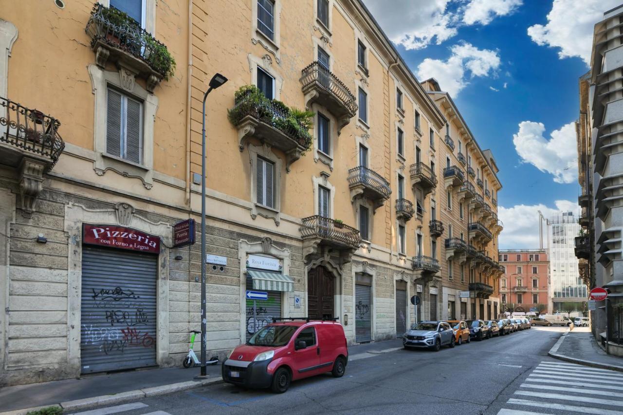 Apartmán Primopiano - Battaglia A Milán Exteriér fotografie